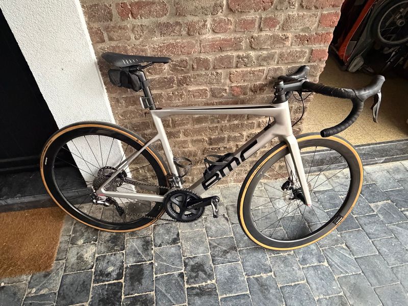 Käytetty BMC Teammachine SLR TWO 2021 2021 Road & Gravel