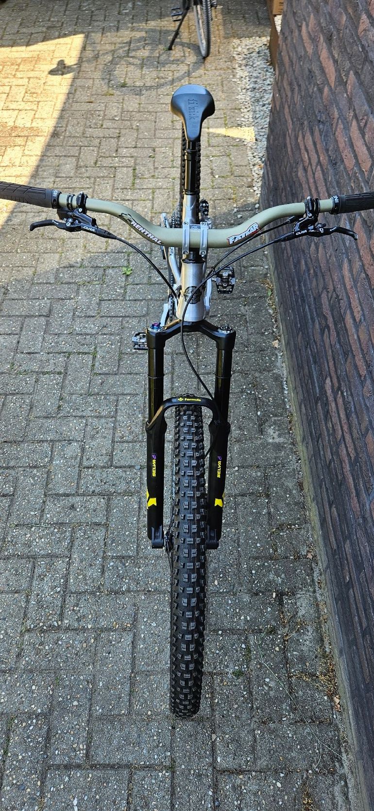 Used Ancillotti scarab sb 2025 Mountainbike, Light Gray — image 5 of 8