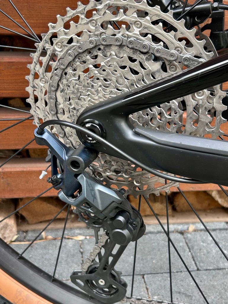 Used BMC Fourstroke LT TWO 2023 2023 Mountainbike, Green, 29 — image 9 of 13