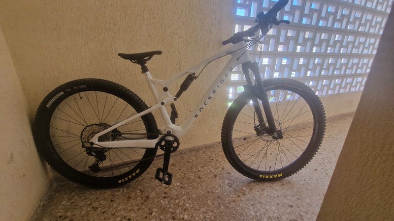 ROCKRIDER Mountainbike XC Race 900 S Full Carbon Rahmen AXS-Carbonlaufräder blau 2026 2026 MTB d'occasion
