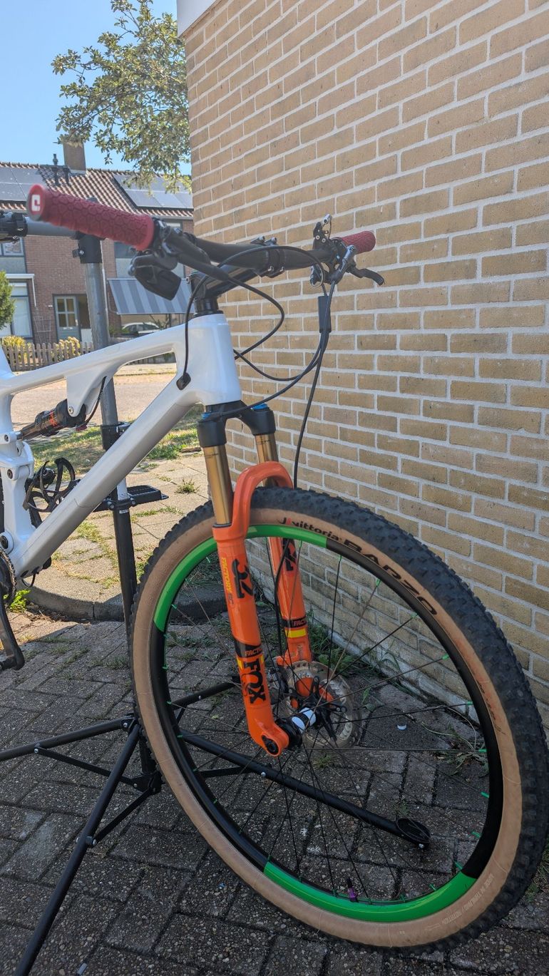Used Vink Custom SRAM XX1 Eagle AXS 2021 Mountainbike, White — image 2 of 14