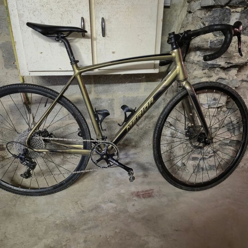 Used Merida MISSION CX 100 SE 2020 2020 Road & Gravel