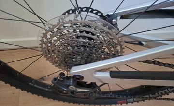 Brugt Canyon Lux Trail CF 6 2025 2025 Mountainbike — billede 3 af 8