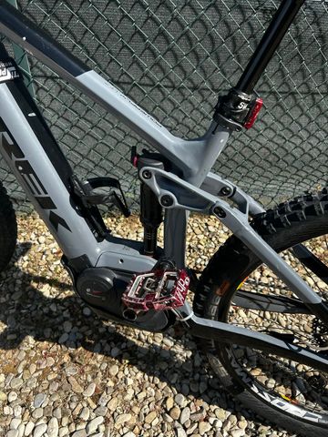 Tweedehands Trek Powerfly LT 7 Plus 2019 2019 Mountainbike — afbeelding 5 van 9
