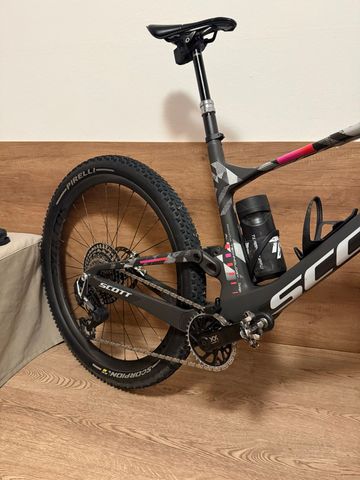 Brugt Scott Spark RC World Cup EVO 2025 2025 Mountainbike — billede 3 af 6