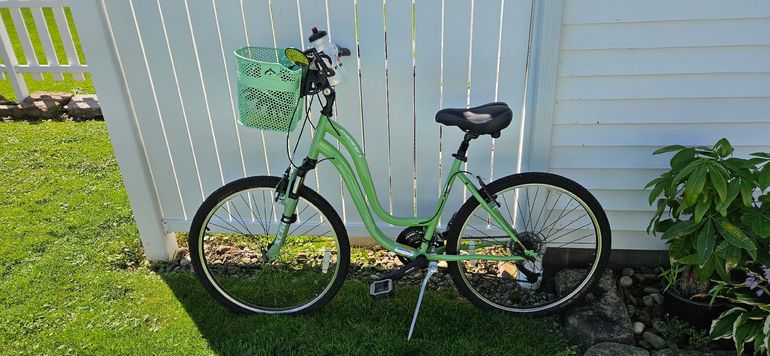 Used Jamis Explorer Urban, Green — image 3 of 5