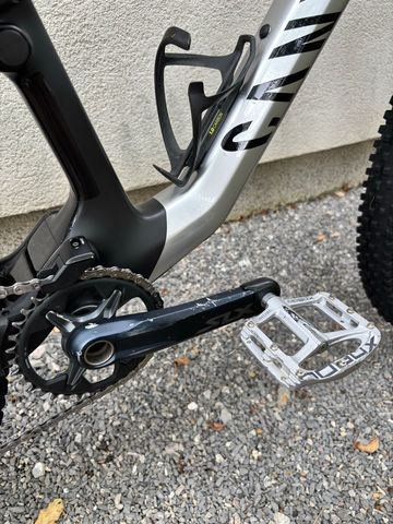 Canyon Neuron CF 8 2024 2024 Mountainbike d'occasion — image 12 sur 24