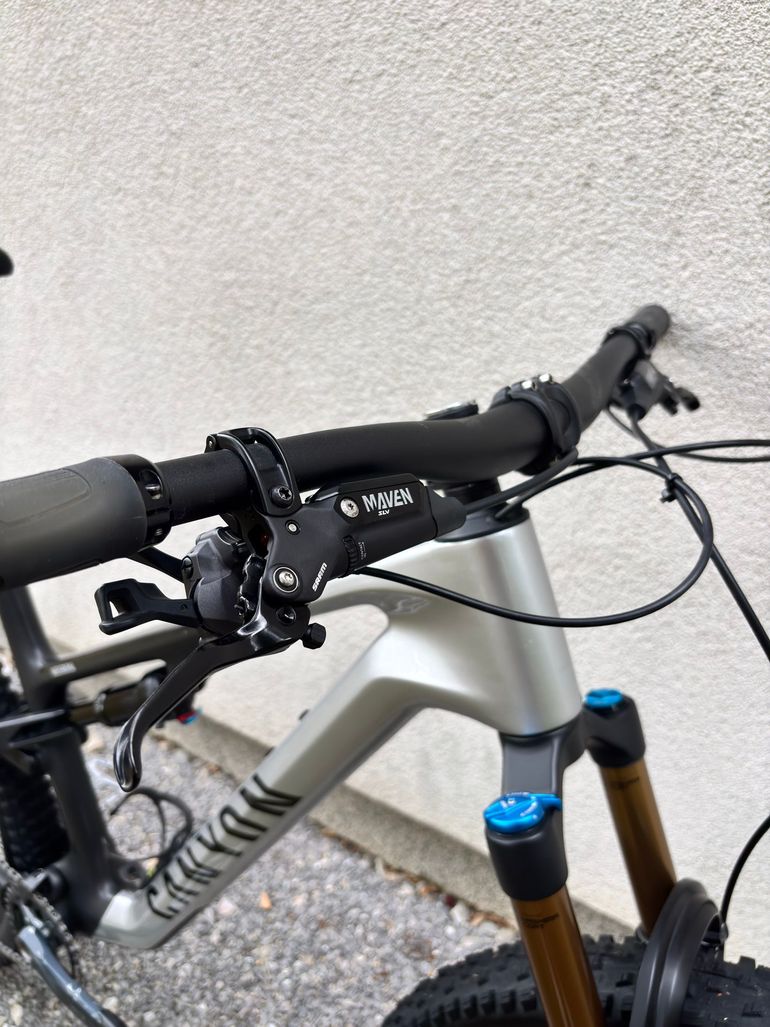 Canyon Neuron CF 8 2024 2024 Mountainbike d'occasion — image 6 sur 24