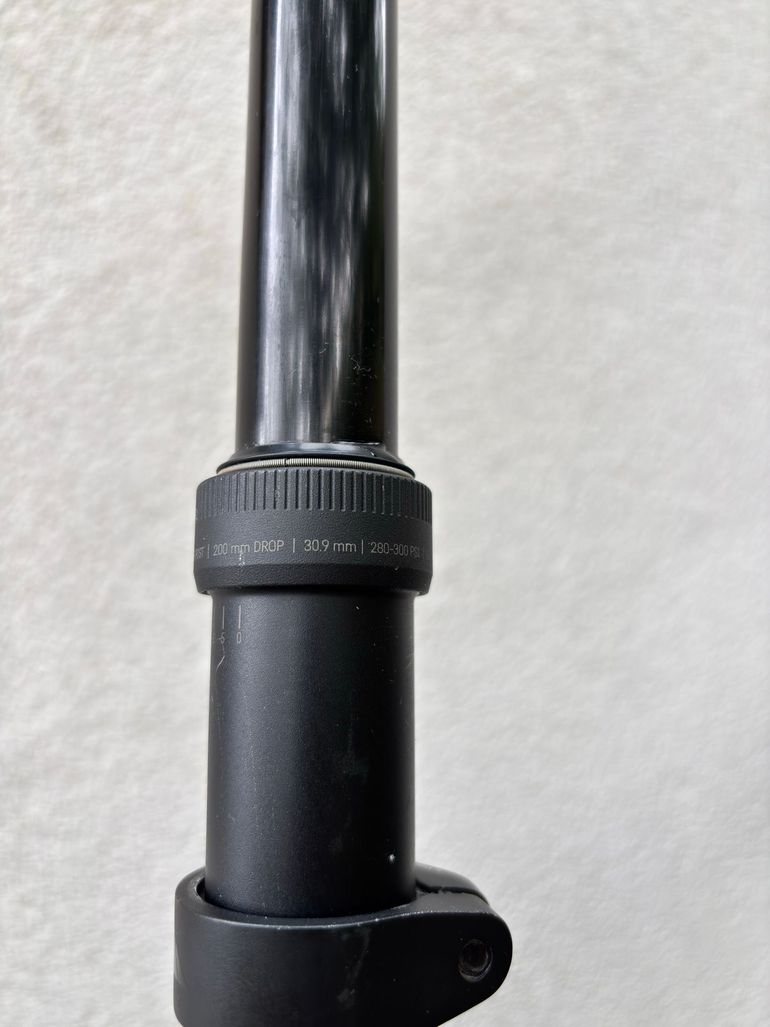 Canyon Neuron CF 8 2024 2024 Mountainbike d'occasion — image 19 sur 24