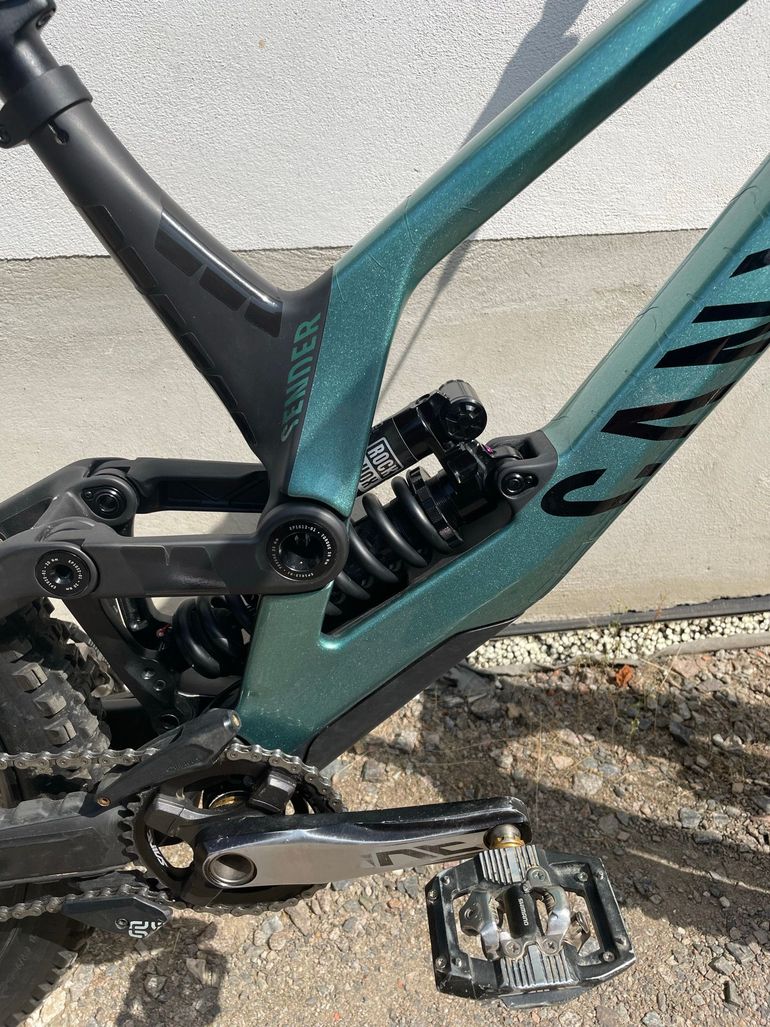Použité Canyon Sender CFR Mullet 2024 Frameset 2024 Mountainbike — obrázek 5 z 5