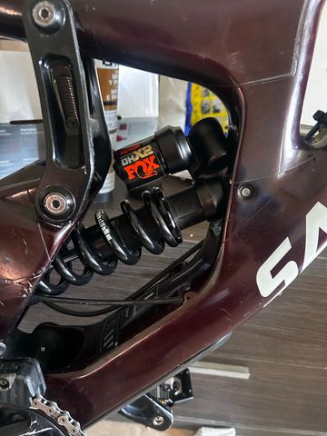 Używany Santa Cruz V10 SRAM X01 DH 2024 Mountainbike — zdjęcie 7 z 12
