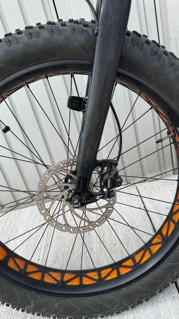 Used Specialized Fatboy Expert 2015 2015 Mountainbike, Orange, 26 — image 9 of 24