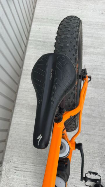 Used Specialized Fatboy Expert 2015 2015 Mountainbike, Orange, 26 — image 15 of 24
