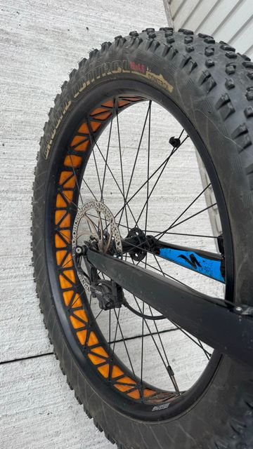 Used Specialized Fatboy Expert 2015 2015 Mountainbike, Orange, 26 — image 16 of 24
