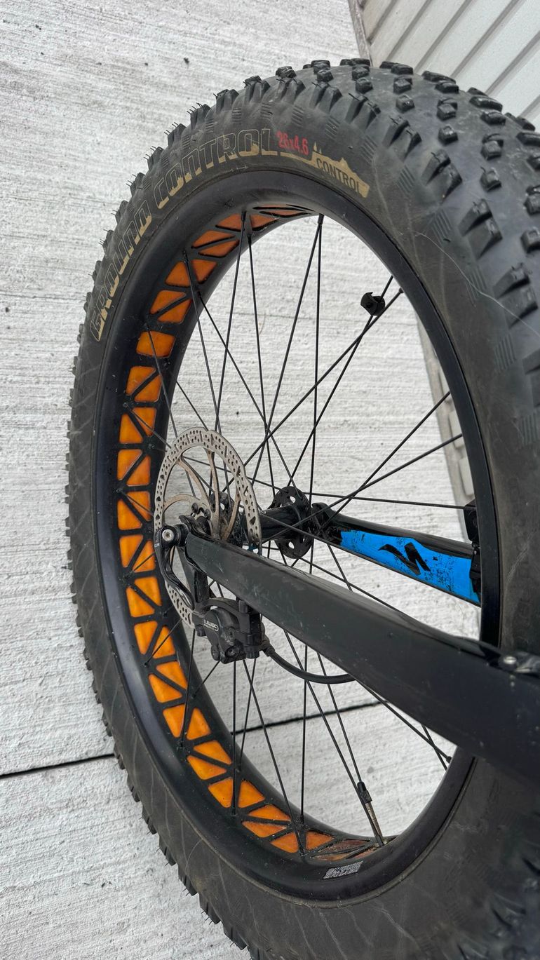 Used Specialized Fatboy Expert 2015 2015 Mountainbike, Orange, 26 — image 16 of 24