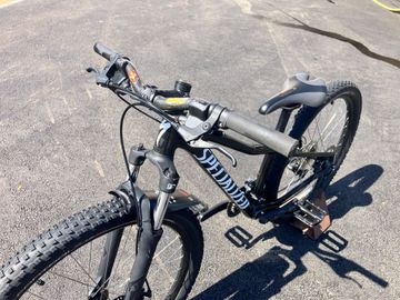 Used Specialized Rockhopper 26 2022 2022 Mountainbike, Black, 26 — image 5 of 7