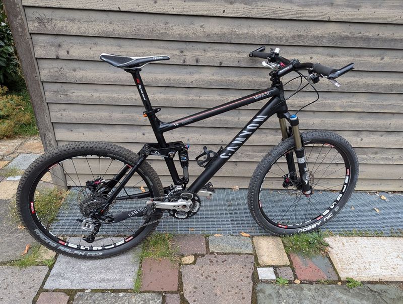 Canyon Nerve F8 2010 MTB de segunda mano