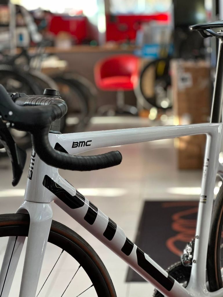 Gebrauchtes BMC Teammachine SLR THREE 2027 2027 Road & Gravel, Weiß — Bild 19 von 20
