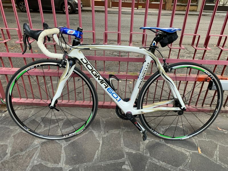 Used Pinarello Dogma 60.0 Asym Sysyem 2014 Road & Gravel