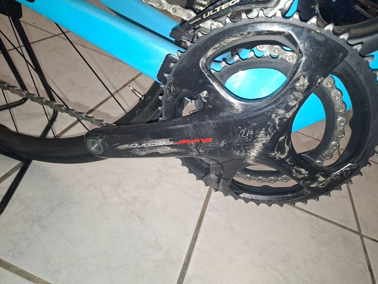 Used Pinarello Dogma Shimano Ultegra Di2 2018 Road & Gravel, Blue — image 4 of 10