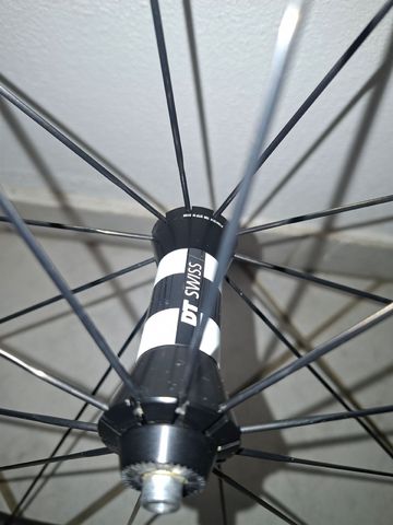 Used Pinarello Dogma Shimano Ultegra Di2 2018 Road & Gravel, Blue — image 7 of 10