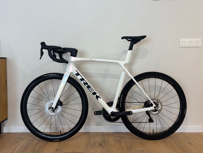 Trek Madone Shimano Ultegra Di2 2026 Road & Gravel d'occasion — image 2 sur 13