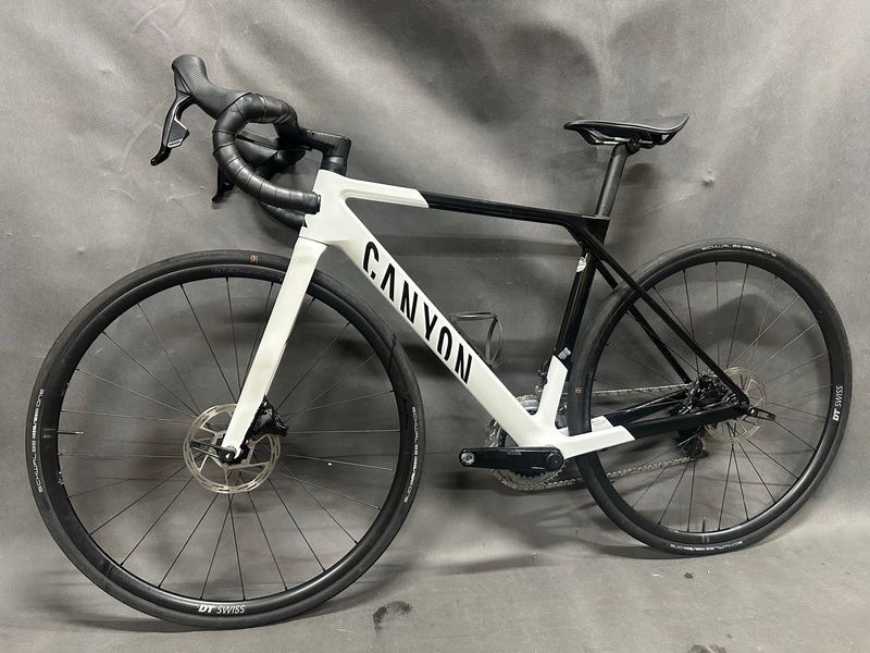 Used Canyon Ultimate CF SL 7 eTap 2023 2023 Road & Gravel