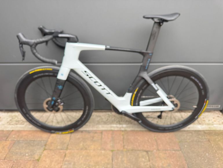 Used Scott Foil Shimano Ultegra Di2 2026 Road & Gravel, Black — image 10 of 15