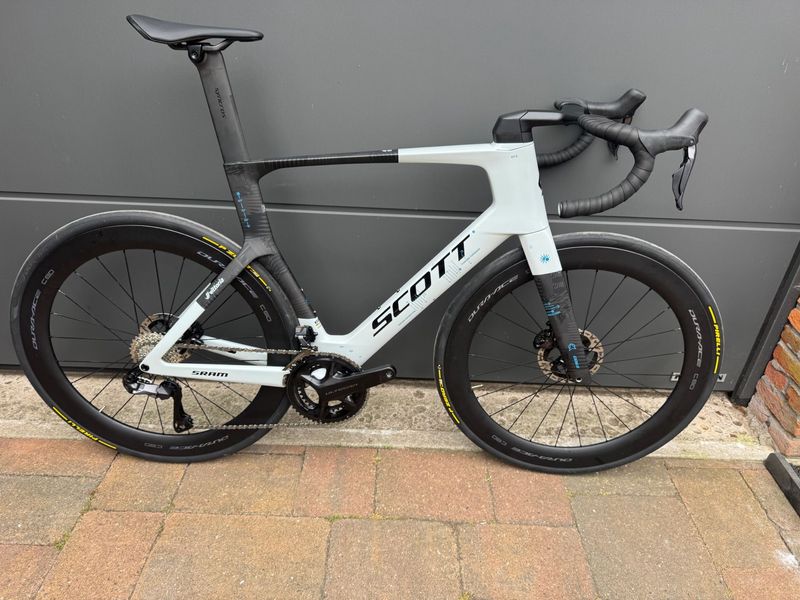 Scott Foil Shimano Ultegra Di2 2026 Road & Gravel d'occasion