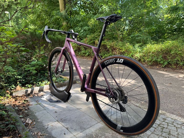 Brugt Canyon Ultimate CF SLX 8 Di2 2023 2023 Road & Gravel — billede 2 af 6
