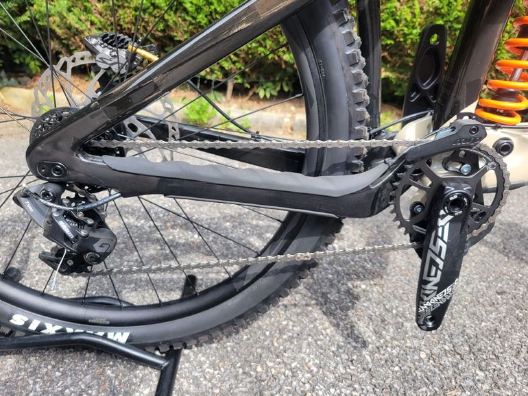 Used Giant Glory Advanced 2024 2024 Mountainbike, Black, 29, 27.5 — image 3 of 6