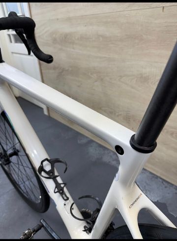 Gebrauchtes Orbea ORCA M20 2022 2022 Road & Gravel, Weiß — Bild 11 von 11