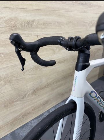 Gebrauchtes Orbea ORCA M20 2022 2022 Road & Gravel, Weiß — Bild 10 von 11