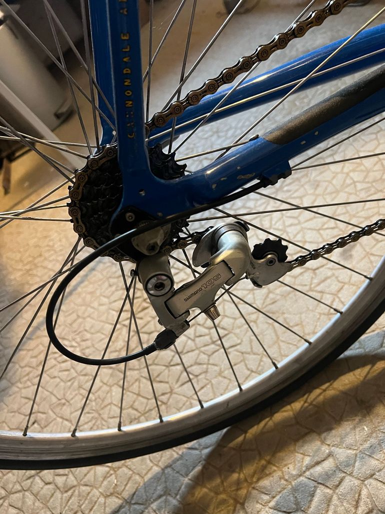 Tweedehands Cannondale Custom Shimano 105 2004 Road & Gravel — afbeelding 6 van 10