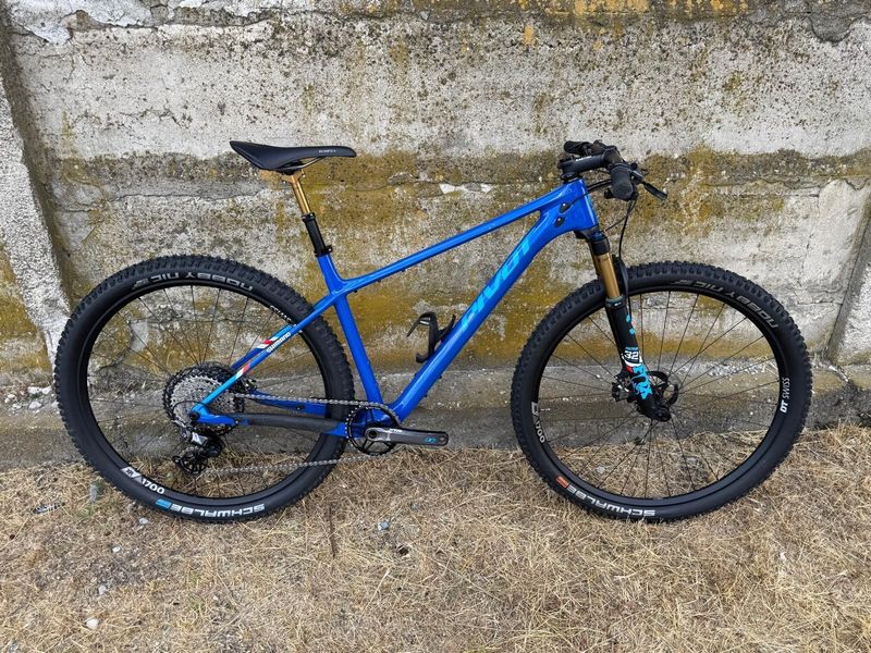 Pivot LES SL Team Powermeter 2024 MTB d'occasion