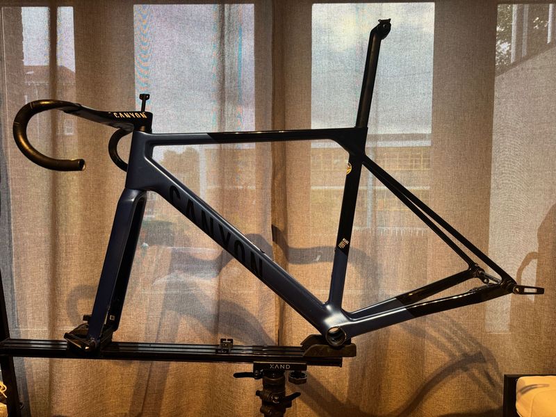Used Canyon Ultimate CF SL 8 Aero 2023 Frameset 2023 Road & Gravel