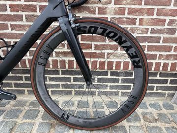 Used Canyon Aeroad Shimano Ultegra 2020 Road & Gravel, Black — image 10 of 11