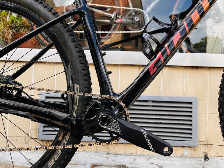 Używany Giant XTC Advanced 29 1.5 2022 2022 Mountainbike — zdjęcie 7 z 10
