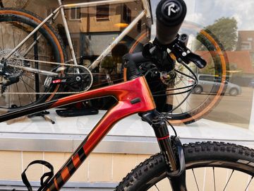Używany Giant XTC Advanced 29 1.5 2022 2022 Mountainbike — zdjęcie 10 z 10