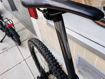 Używany Giant XTC Advanced 29 1.5 2022 2022 Mountainbike — zdjęcie 6 z 10