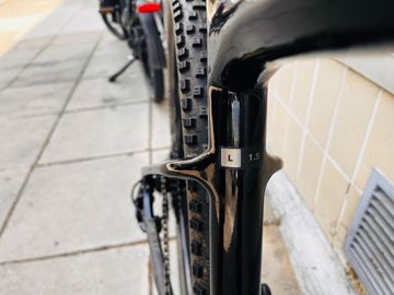 Używany Giant XTC Advanced 29 1.5 2022 2022 Mountainbike — zdjęcie 2 z 10