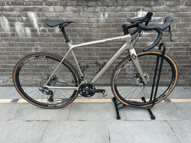 Scott Addict Gravel 20 2021 2021 Road & Gravel d'occasion