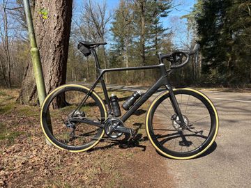 Gebrauchtes Canyon Ultimate CF SL Disc 8.0 2018 2018 Road & Gravel, Schwarz — Bild 5 von 5