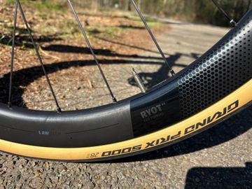 Gebrauchtes Canyon Ultimate CF SL Disc 8.0 2018 2018 Road & Gravel, Schwarz — Bild 3 von 5