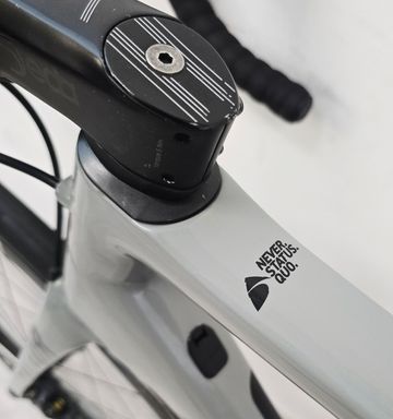 Used FACTOR O2 Disc 2024 Road & Gravel, Light Gray — image 28 of 30