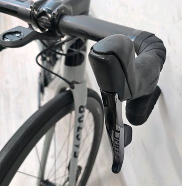 Used FACTOR O2 Disc 2024 Road & Gravel, Light Gray — image 8 of 30
