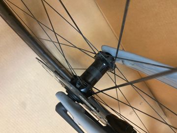 Used Trek Domane Shimano Ultegra Di2 2023 Road & Gravel, Light Gray — image 11 of 12