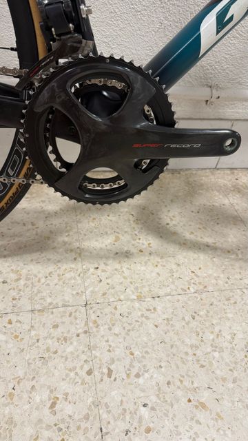 Tweedehands Giant Tcr SL Campagnolo Super Record EPS 2024 Road & Gravel — afbeelding 8 van 15