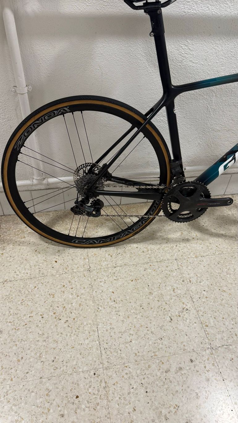 Tweedehands Giant Tcr SL Campagnolo Super Record EPS 2024 Road & Gravel — afbeelding 13 van 15