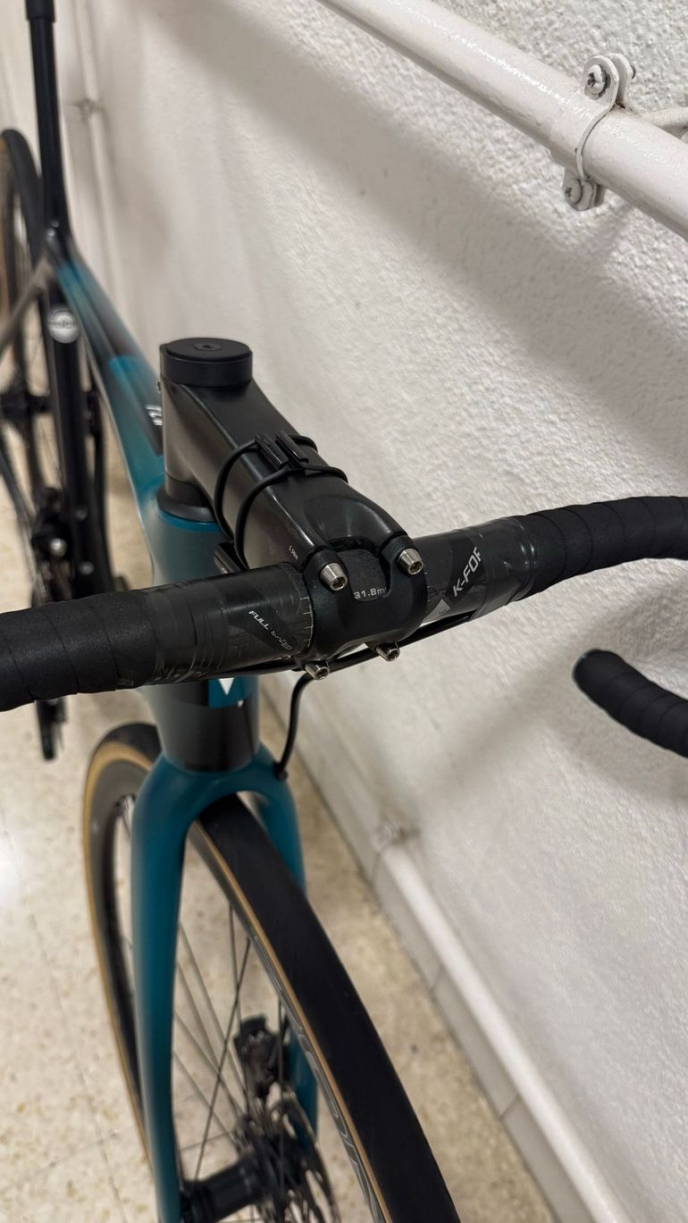 Tweedehands Giant Tcr SL Campagnolo Super Record EPS 2024 Road & Gravel — afbeelding 7 van 15